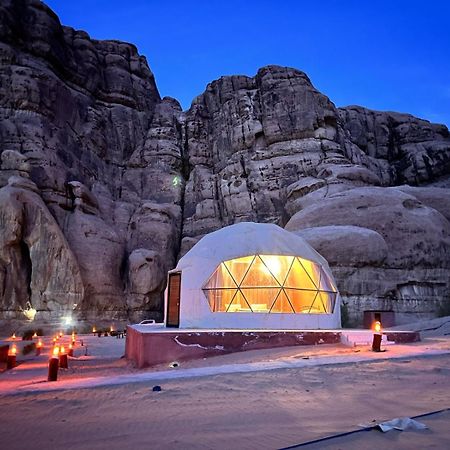 Scarlet Luxury Camp וואדי רם מראה חיצוני תמונה
