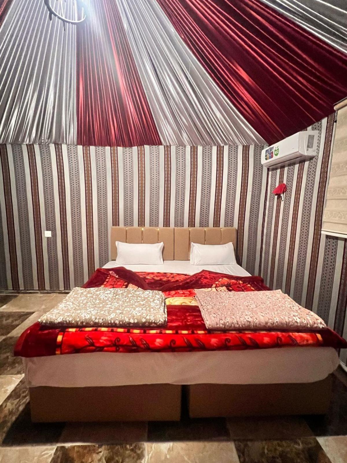 Scarlet Luxury Camp וואדי רם מראה חיצוני תמונה