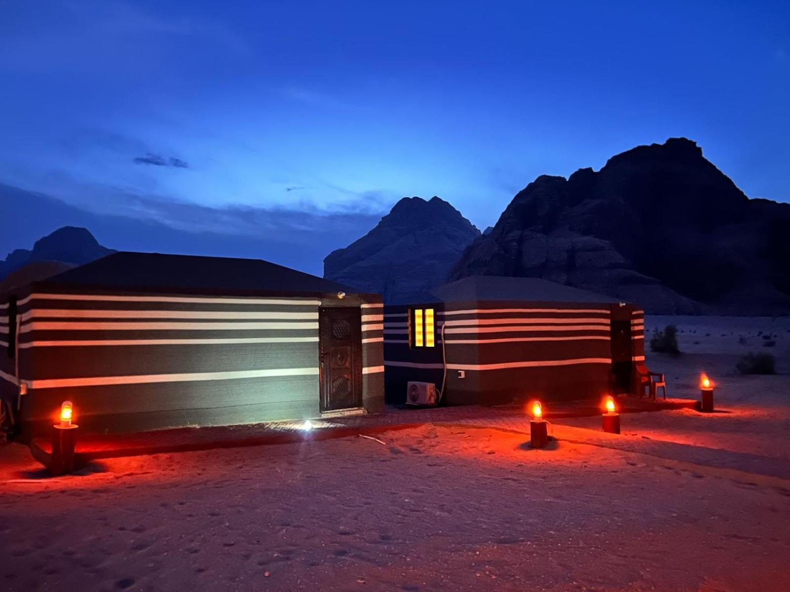 Scarlet Luxury Camp וואדי רם מראה חיצוני תמונה