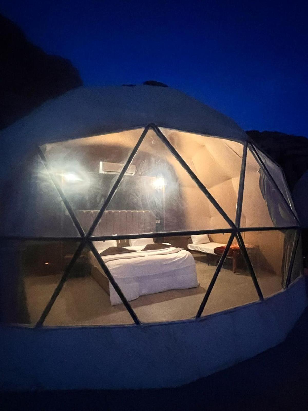 Scarlet Luxury Camp וואדי רם מראה חיצוני תמונה