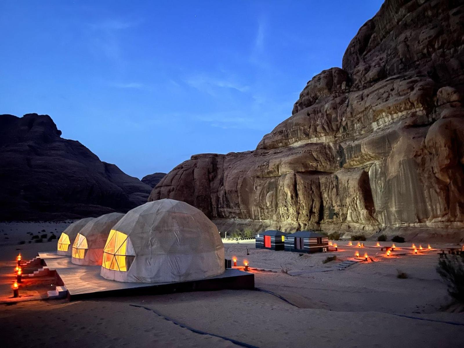 Scarlet Luxury Camp וואדי רם מראה חיצוני תמונה
